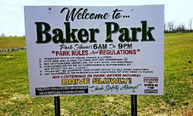Welcome to Baker Park sign